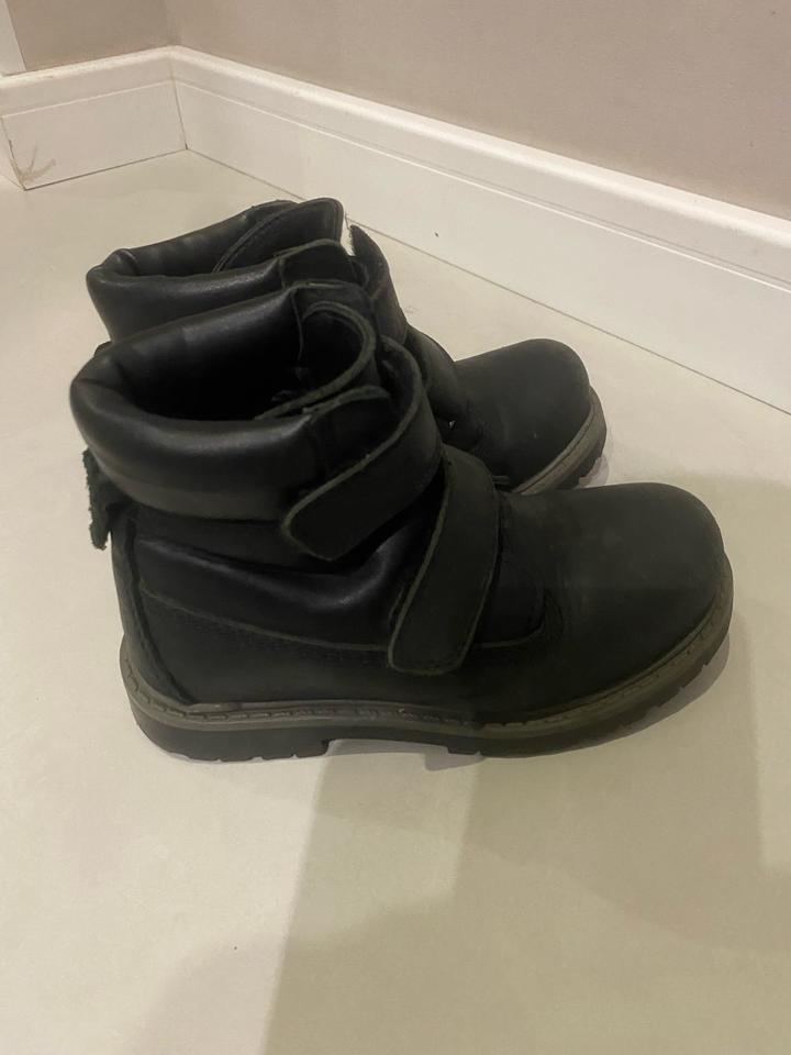 Продам ботиночки для мальчика