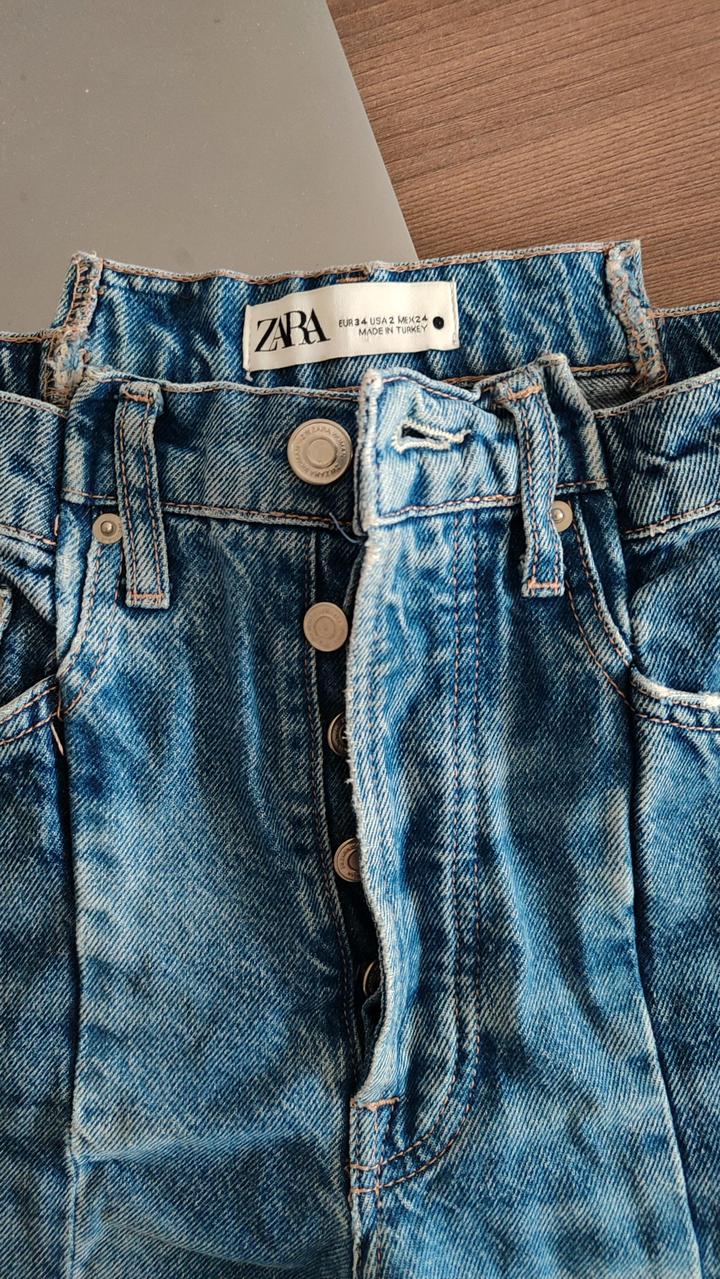 Джинсы ZARA