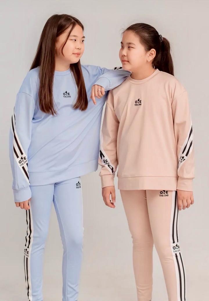 Спортивный костюм для девочек