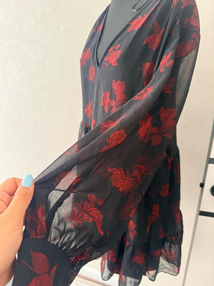Платье Zara