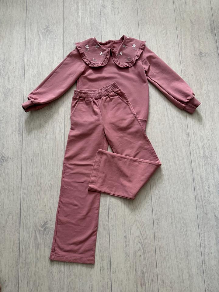 Костюм на девочку