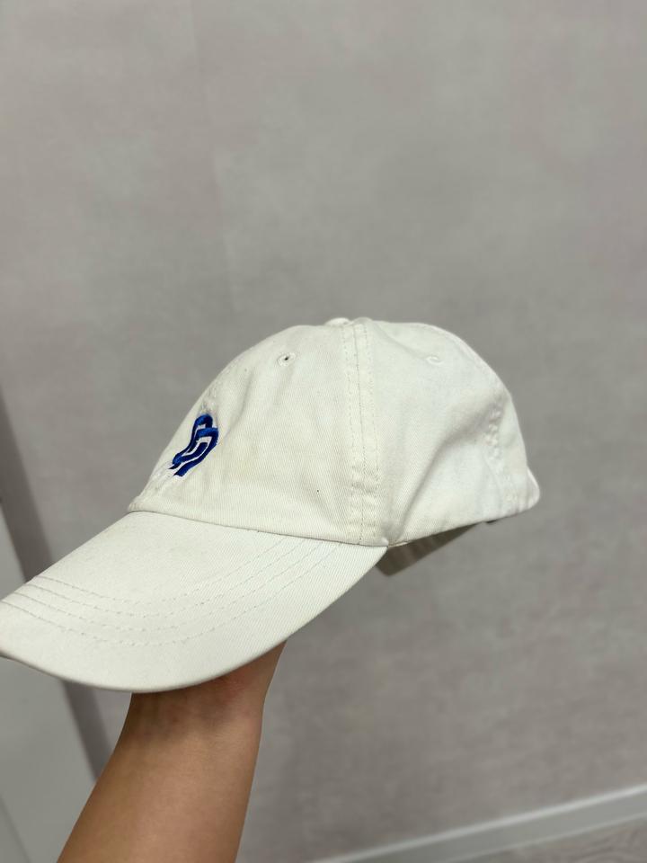 Кепка от бренда Qazaq republic