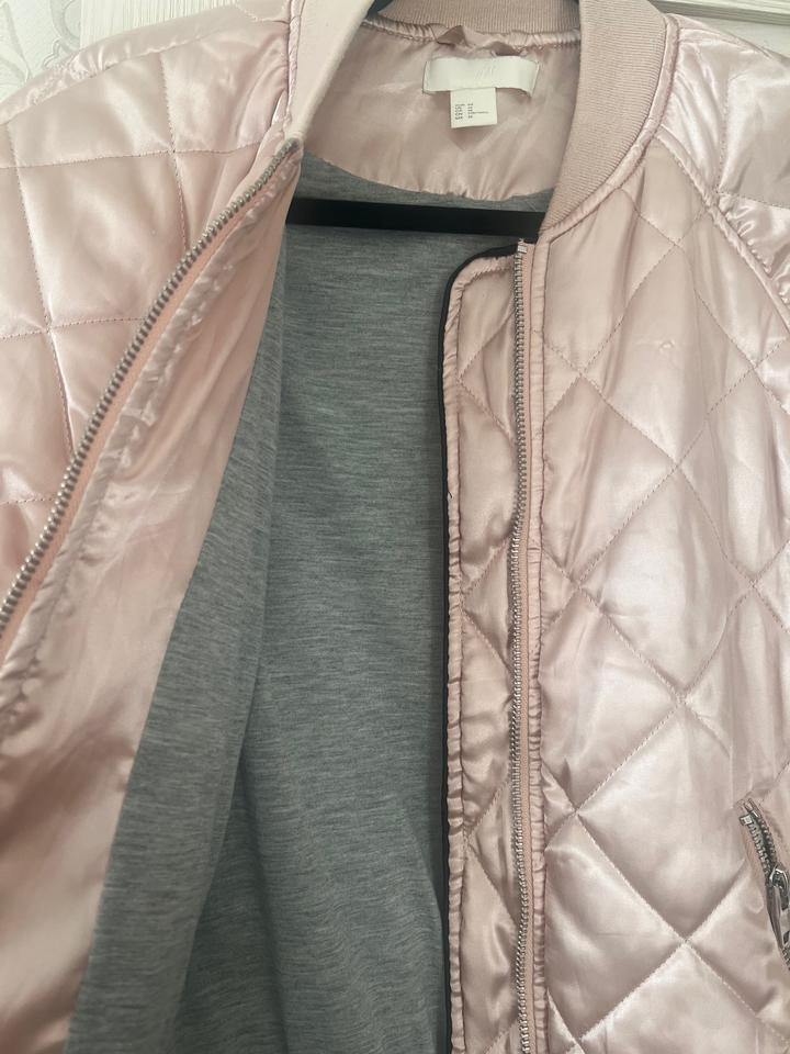 стеганная куртка H&M
