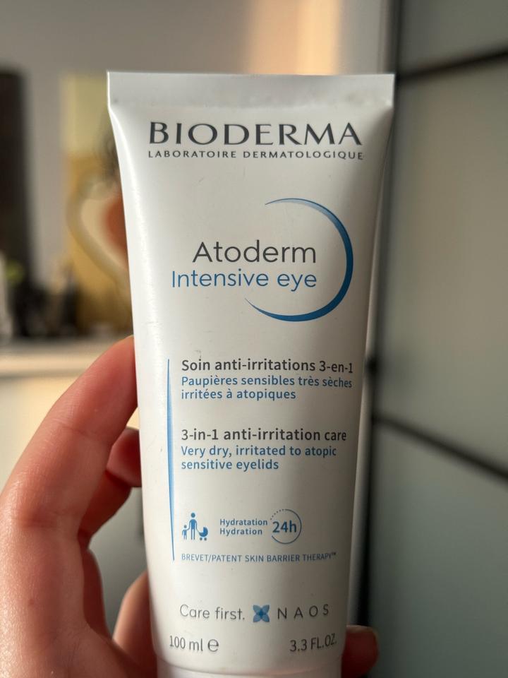 Bioderma крем Интенсивный уход за областью вокруг глаз