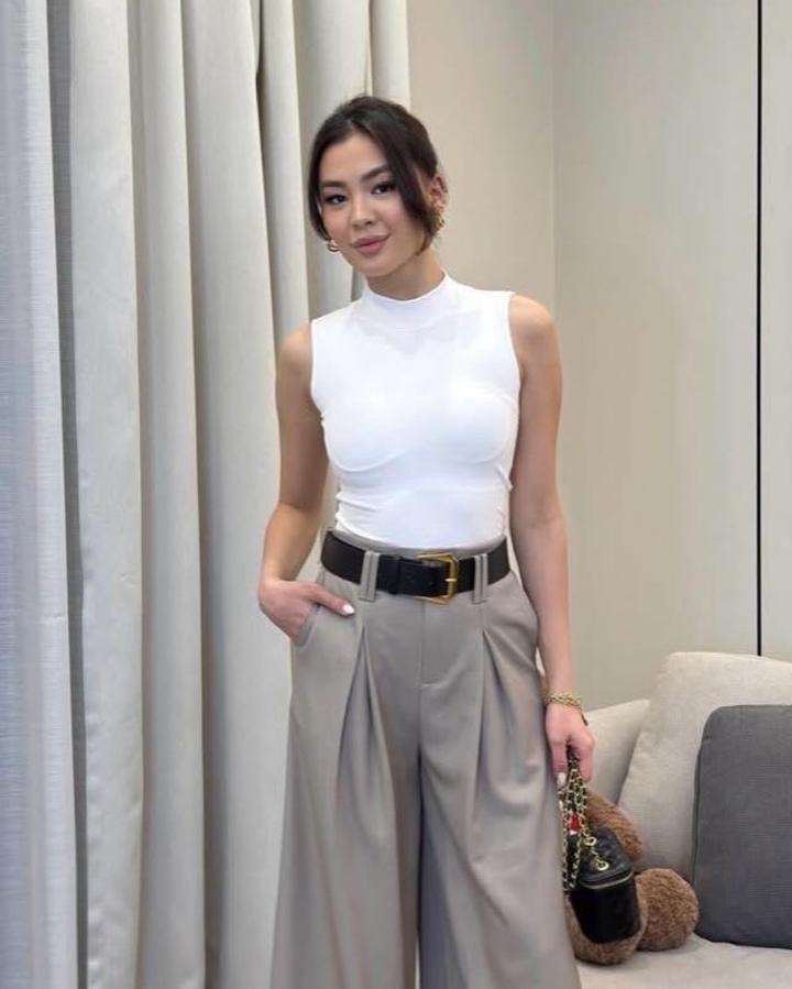 Приталенные кофточки