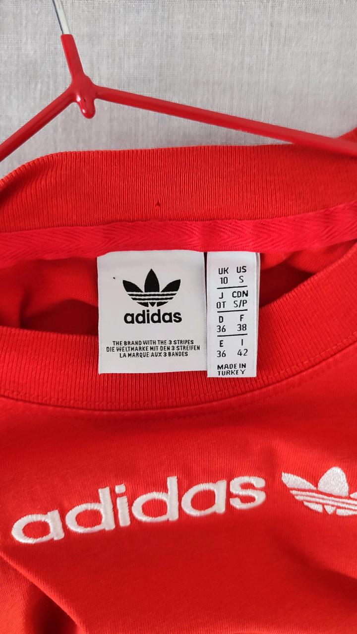 Футболка Adidas коралловая