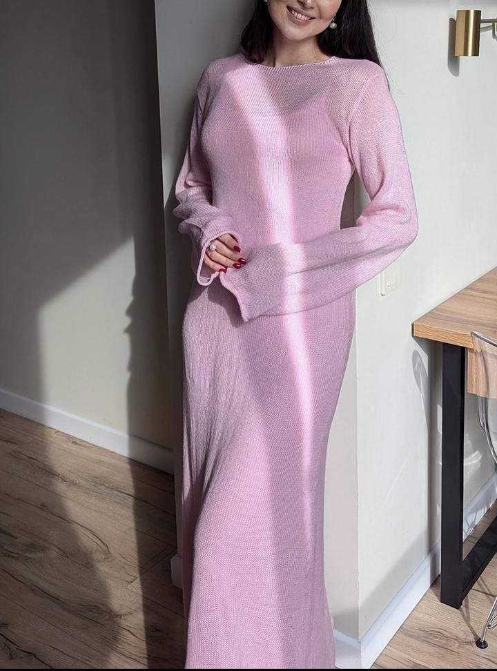 Платье розовое