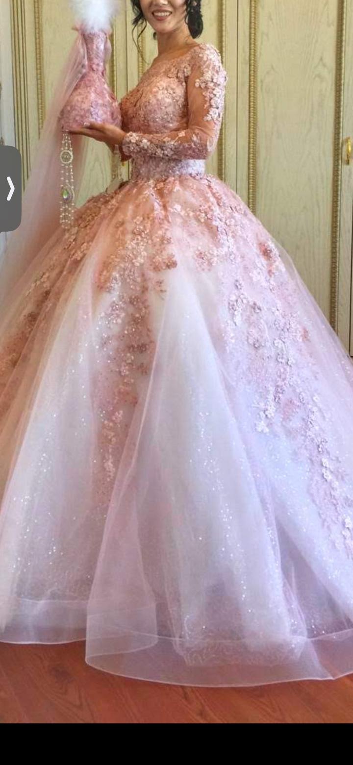 Платье на узату