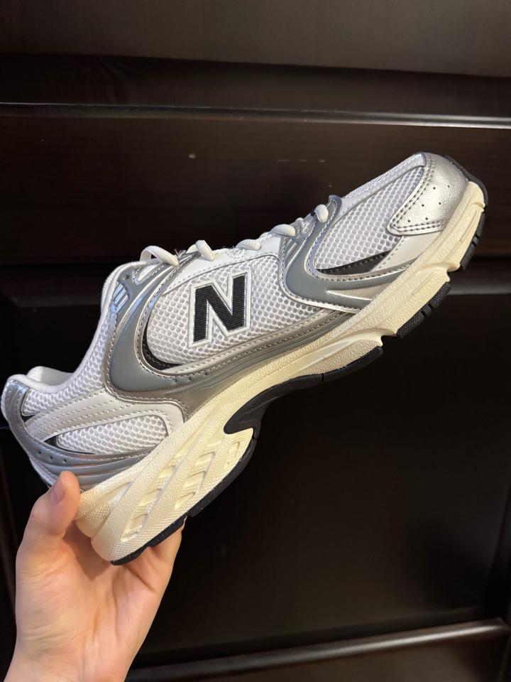 Кроссовки new balance 530