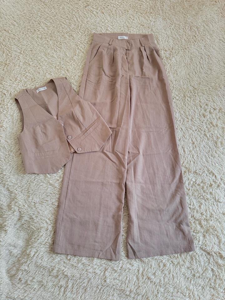 Льняной костюм двойка