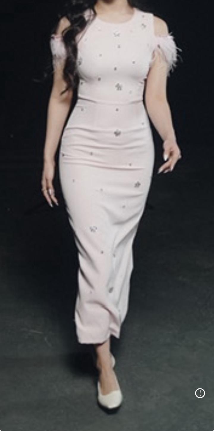 Розывый Drees