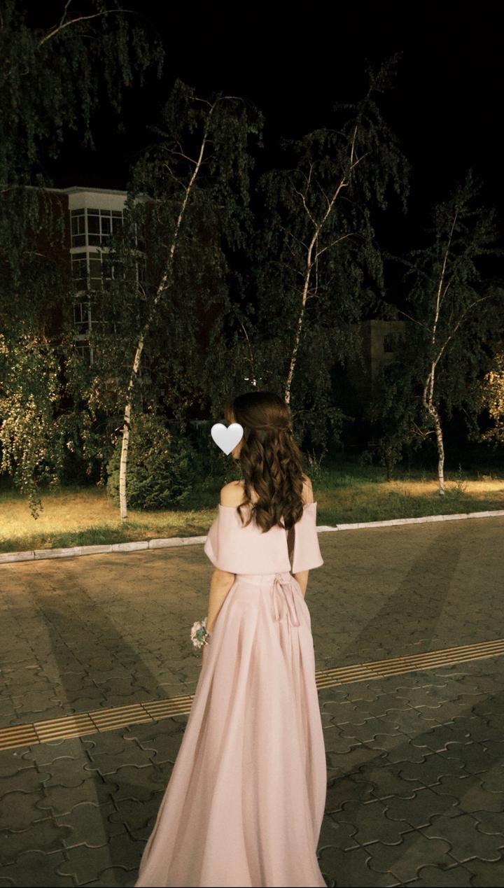 Пышное платье в пудровом цвете с магазина Kristinagrandpark