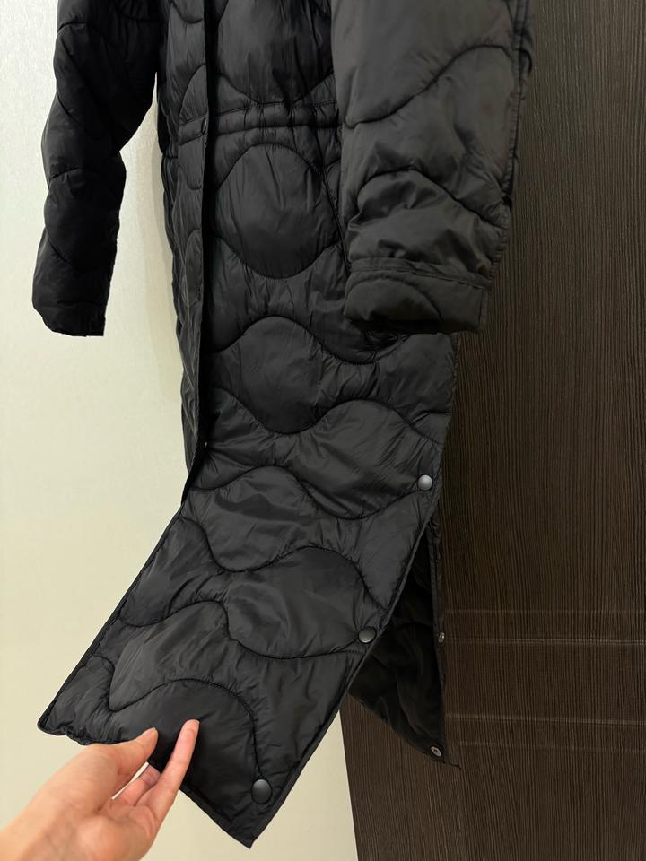 Легкая куртка на весну H&M