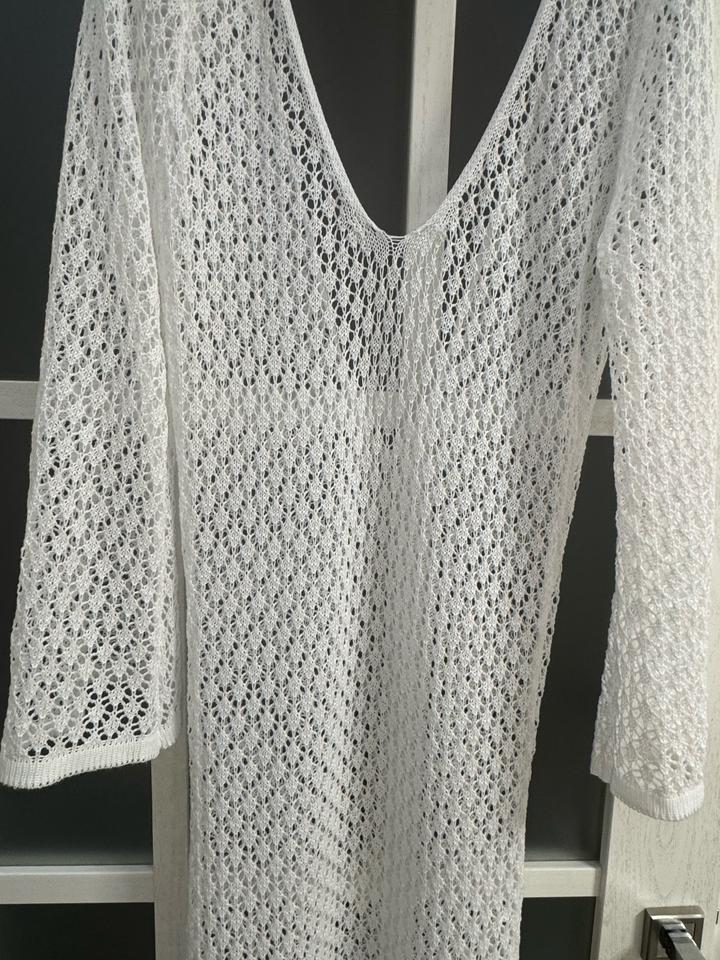 Пляжная вязаная туника