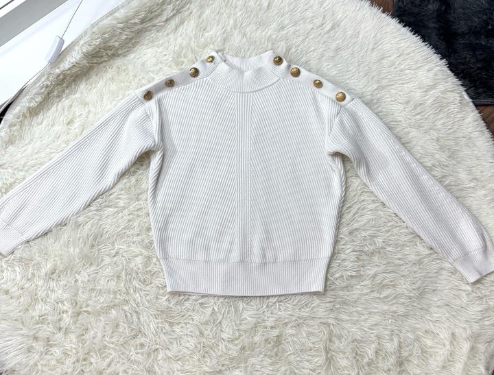 Свитер белый Zara