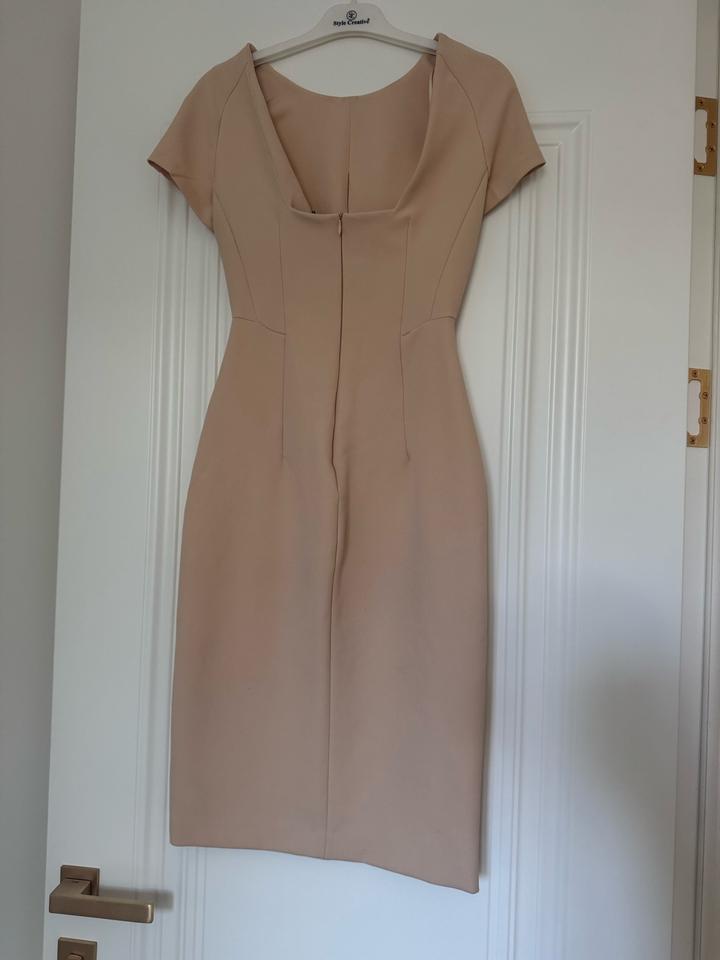 Zara платье футляр