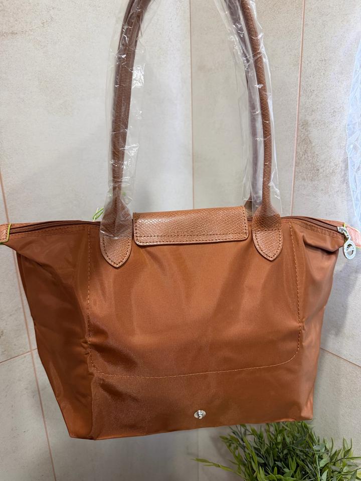 Longchamp