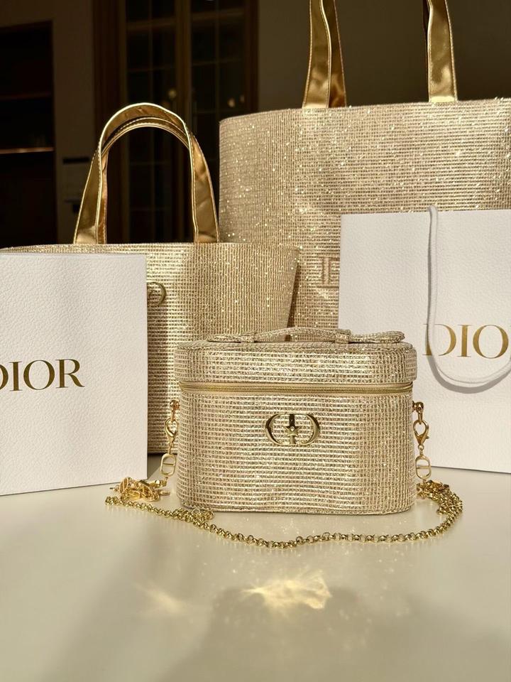 Косметичка Dior Beaute