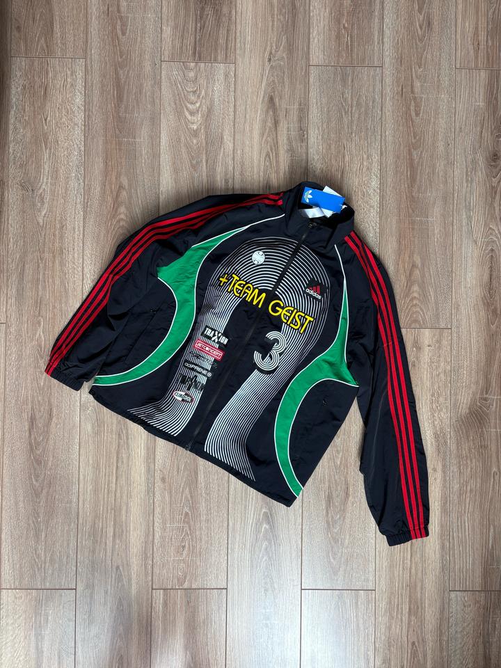 Спортивный костюм Adidas
