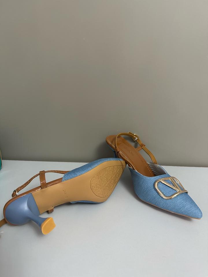 Женские туфли