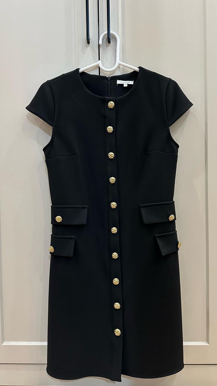 Черное платье