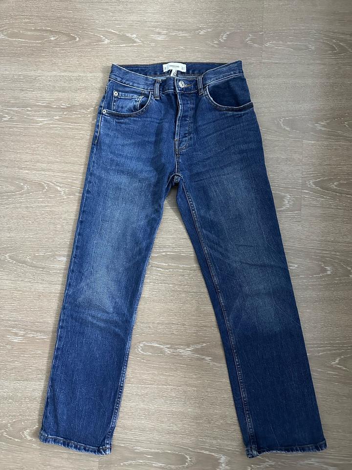 Джинсы прямого кроя mango