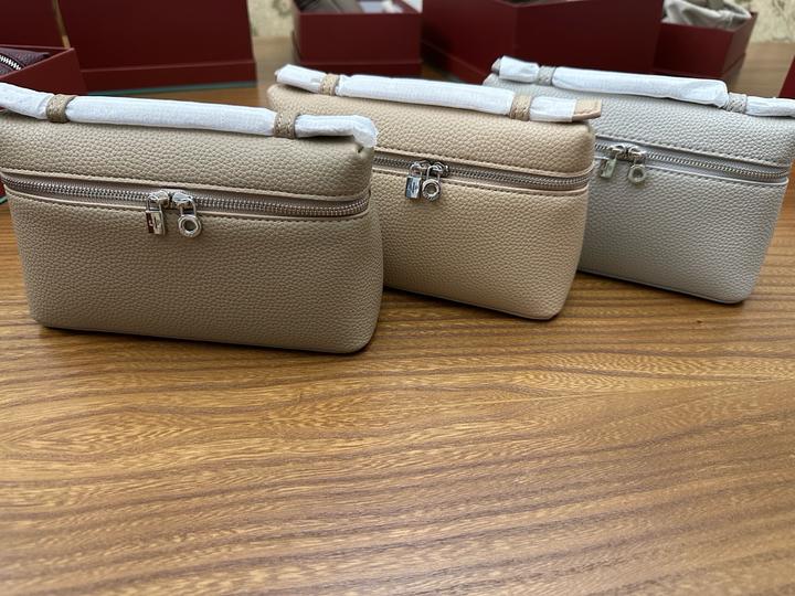 Кожаные сумки