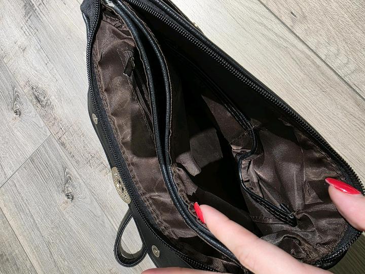 Сумка чёрная