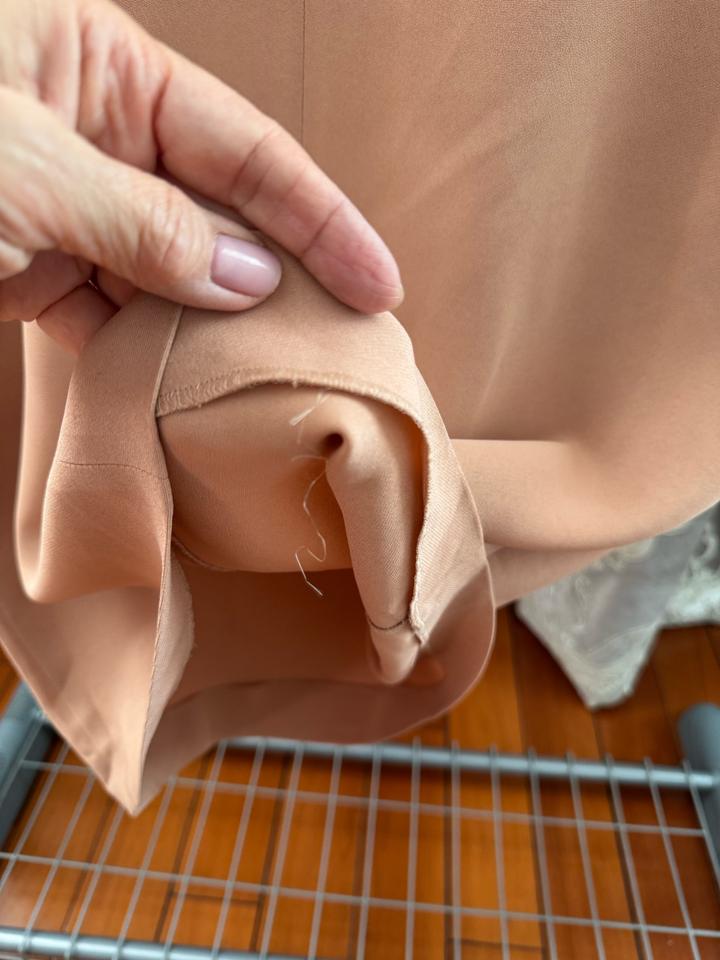 Платье свободного кроя От бренда LesCopains