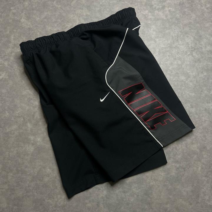 Nike vintage shorts