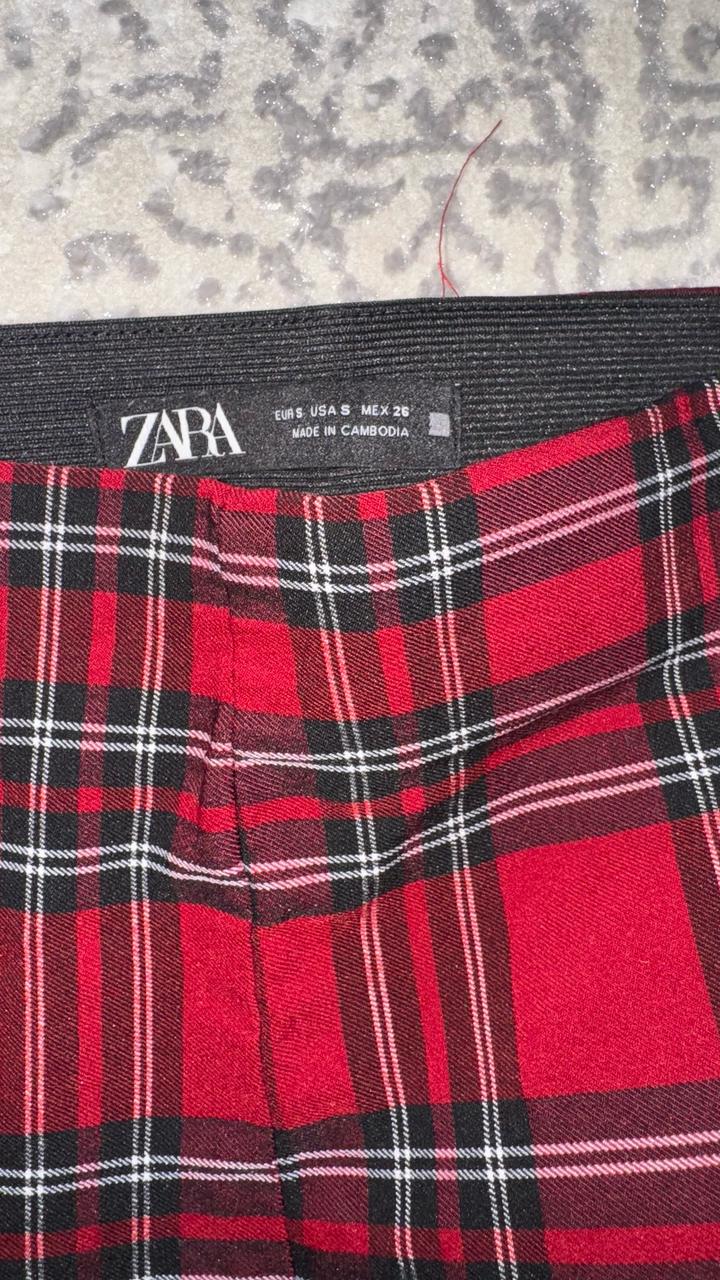 зауженные брюки/леггинсы Zara