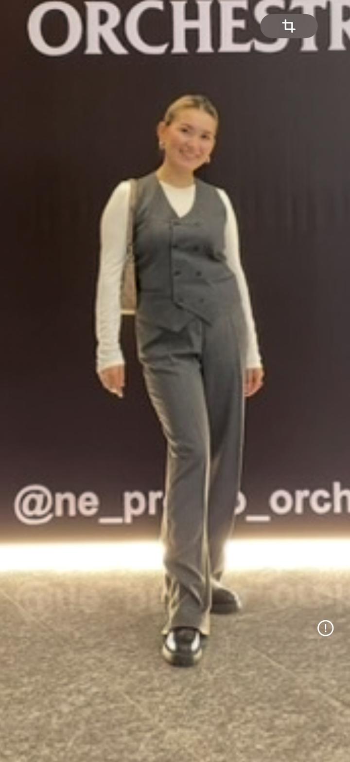 Комплект из жилетки no name и брюк Zara