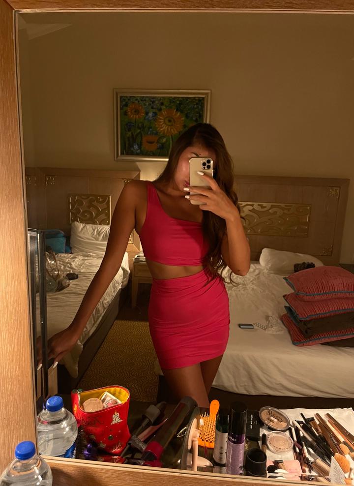 Платье Zara