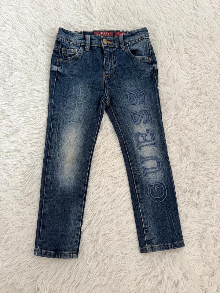 Джинсы guess