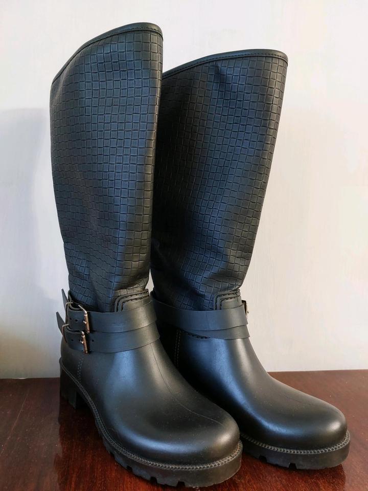 женские резиновые сапоги от бренда Harley-Davidson.