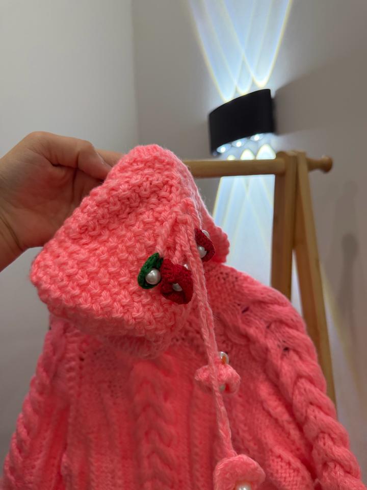 Кардиган вязаный ручной работы