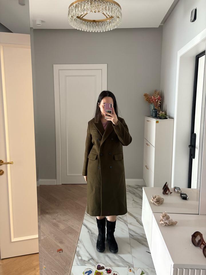 Пальто шерстяное