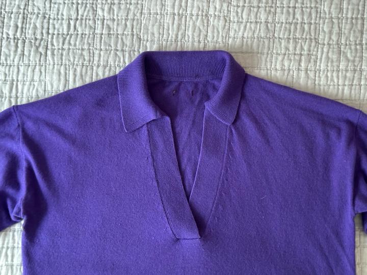 Фиолетовый свитер поло Massimo Dutti