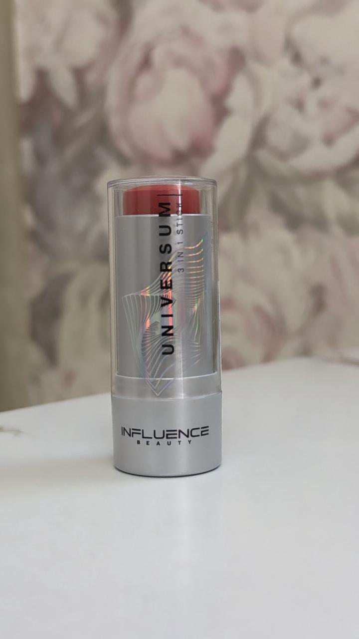Румяна в стике influence