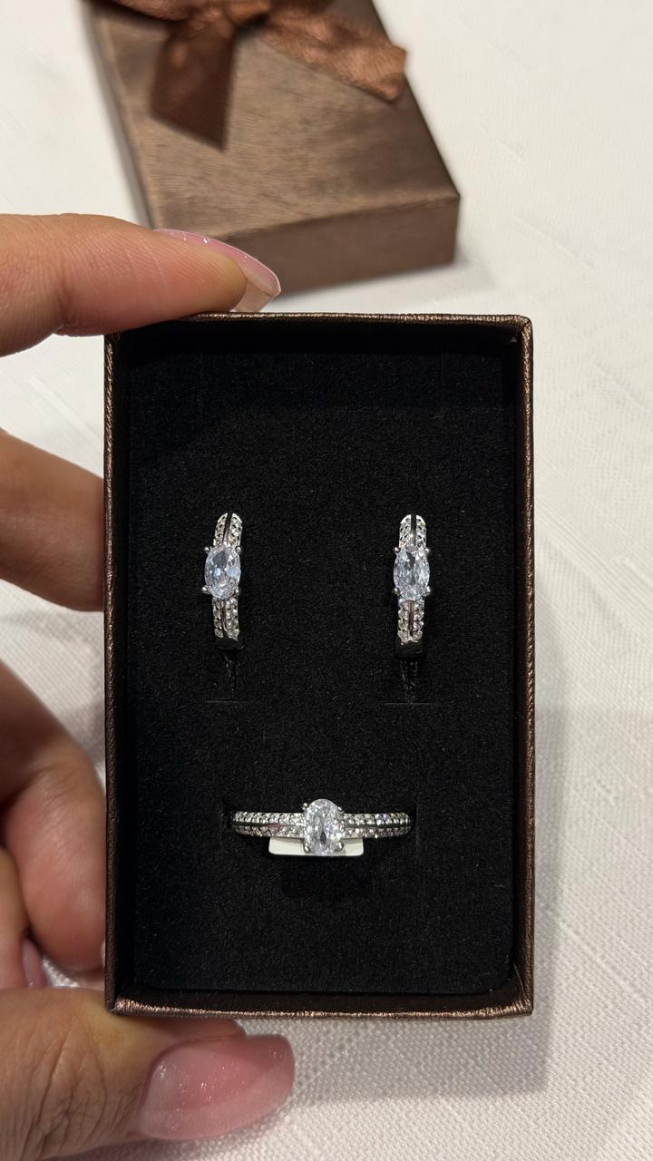 Серебряные комплекты