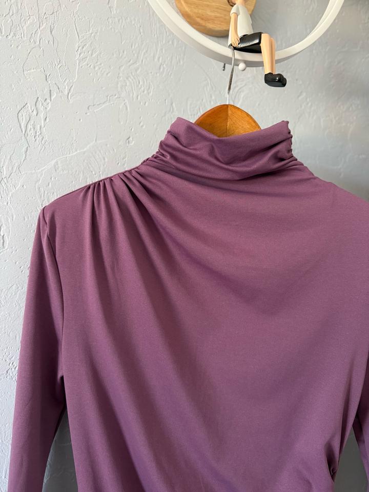 Кофта в стиле Kylie