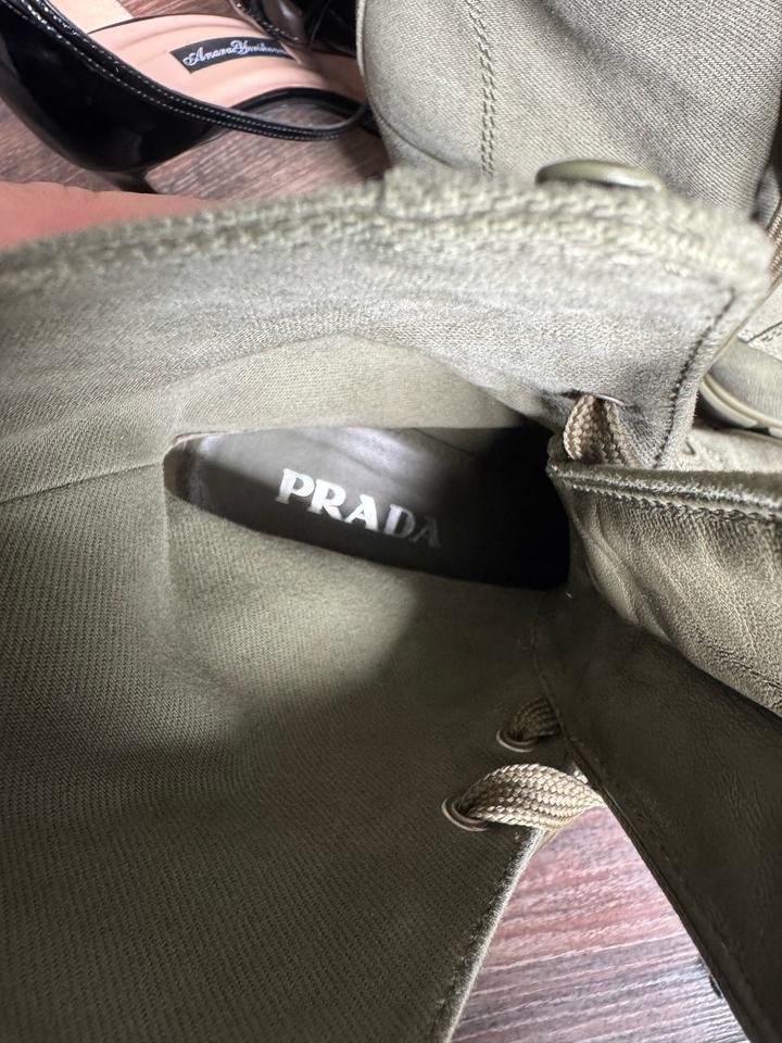 Продам сапоги Prada заказывали с сайта (коробка и чек потерялись
