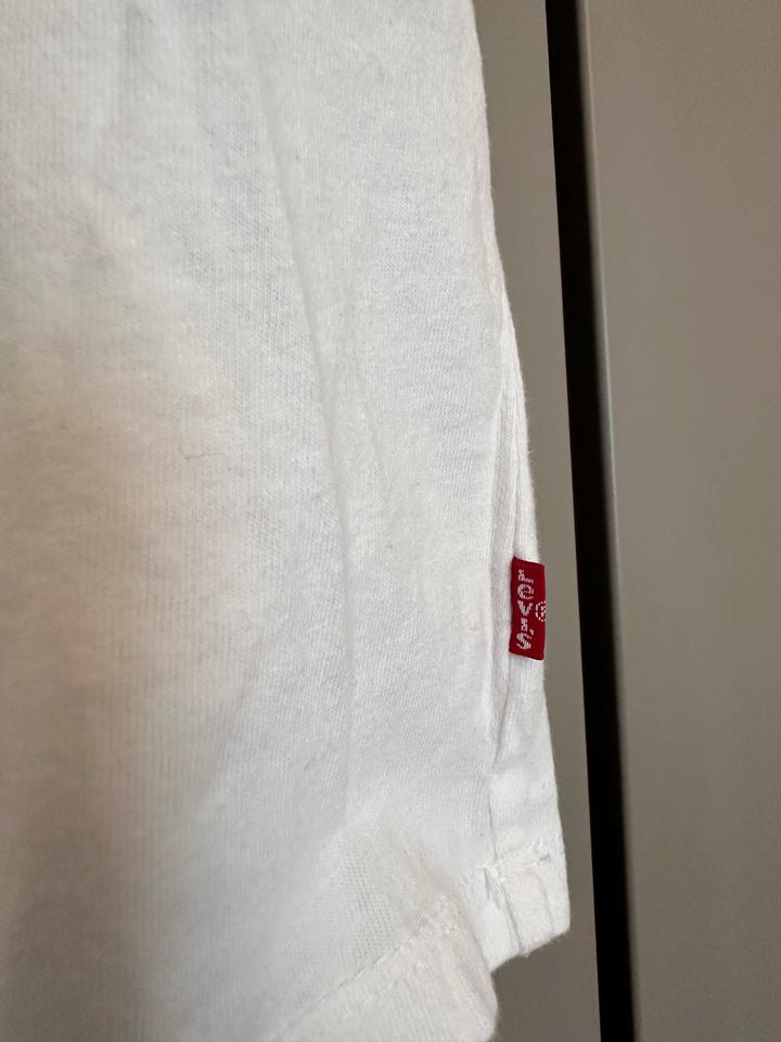 Levi’s футболка