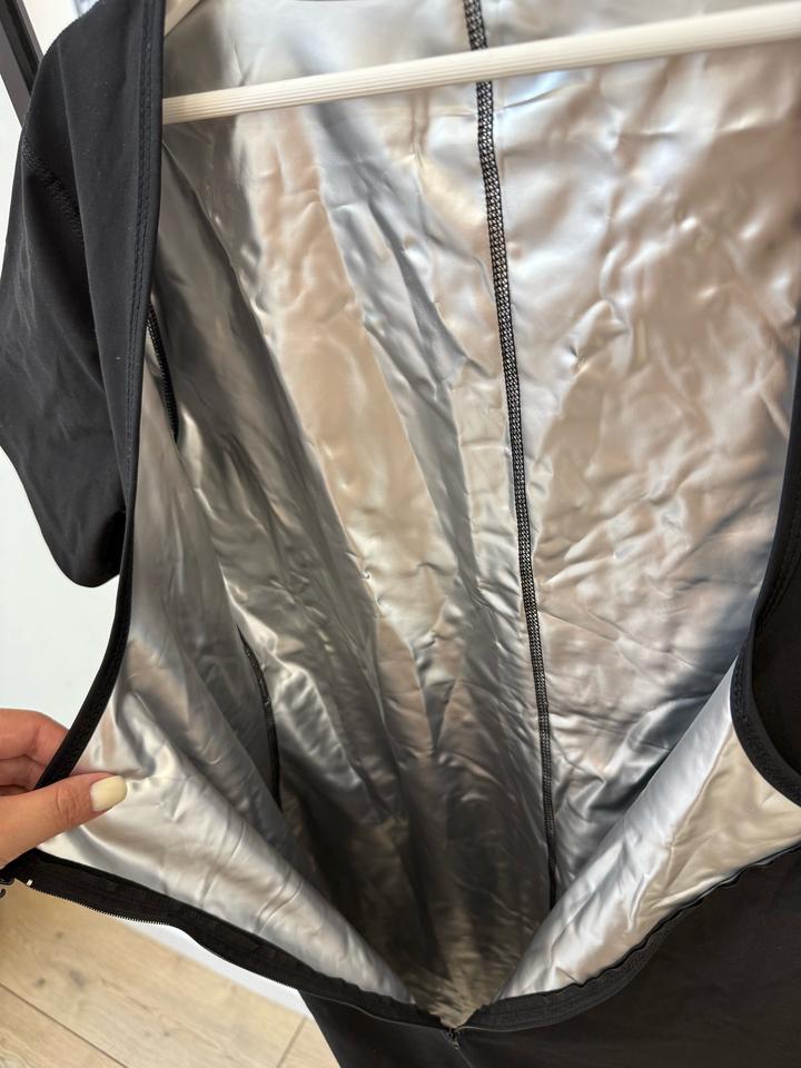 Комбинезон с эффектом сауны