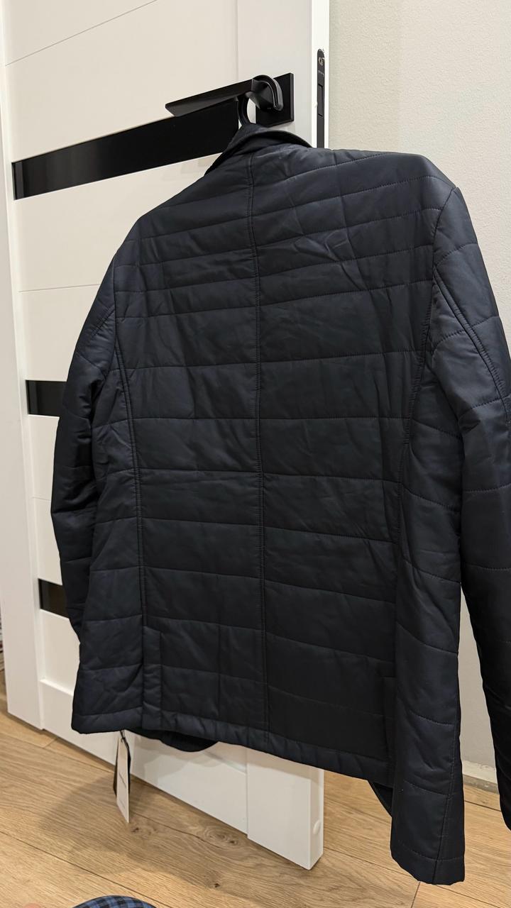 Демисезонная куртка