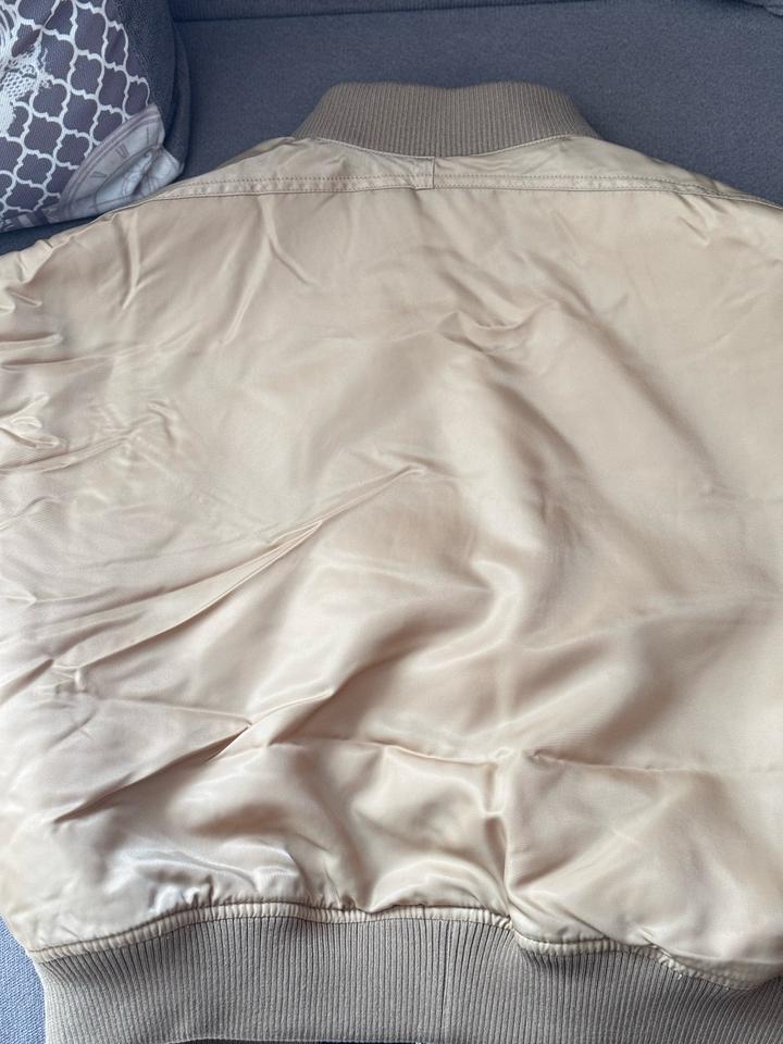 Бомбер Calvin Klein