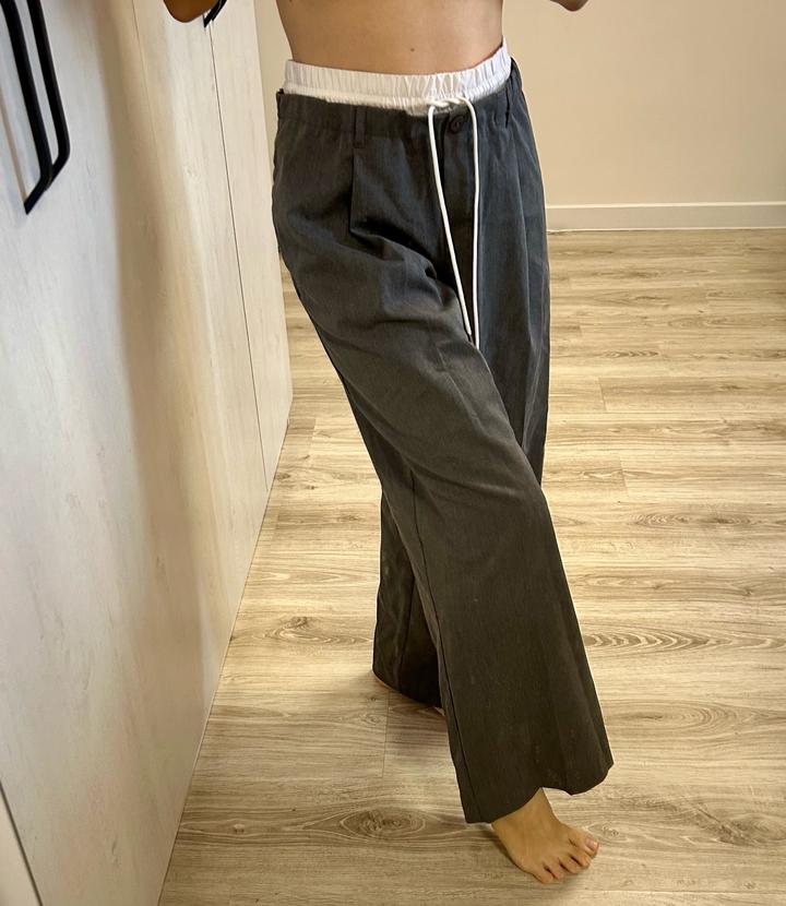 Серые брюки Befree