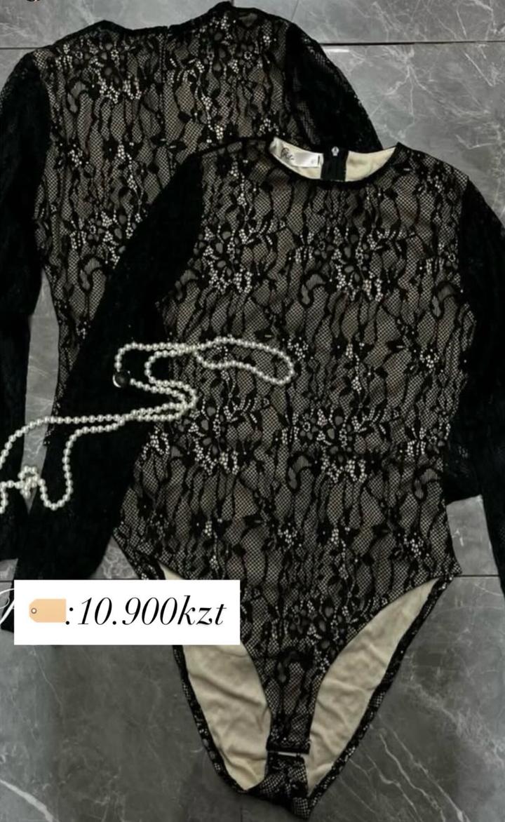 красивая кружевная блузка боди