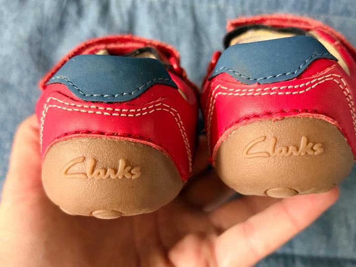 Ботиночки кожаные Clark’s для мальчика/девочки 20 р.
