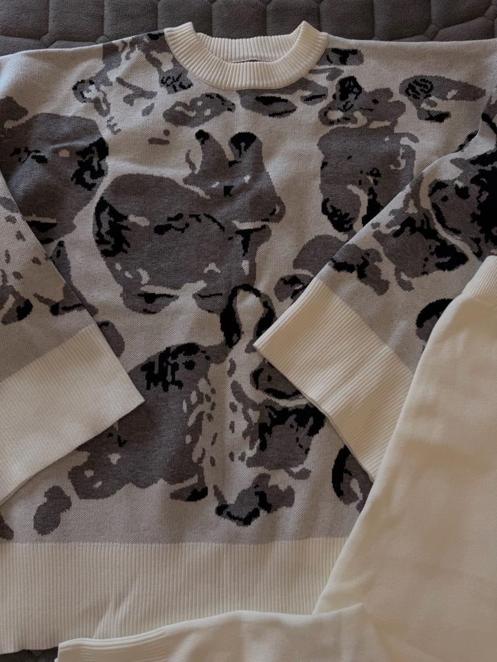 Трикотажный костюм